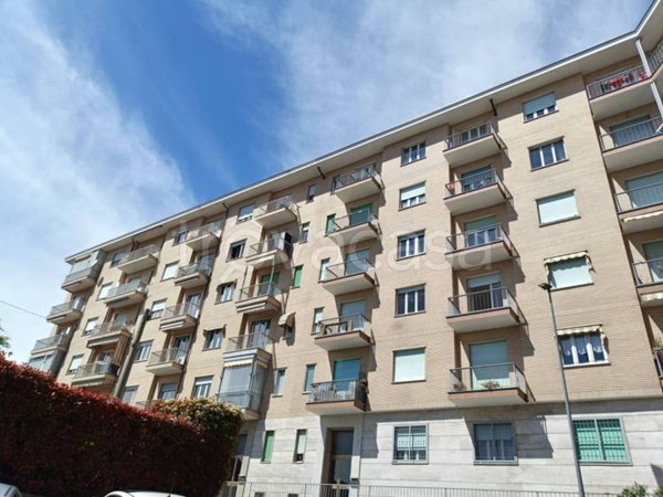 appartamento in vendita a Rivoli in zona Cascine Vica