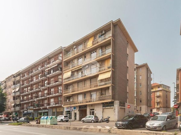 appartamento in vendita a Rivoli in zona Cascine Vica