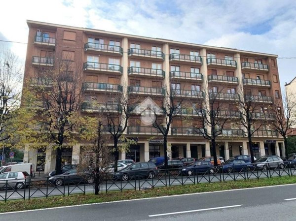 appartamento in vendita a Rivoli in zona Cascine Vica