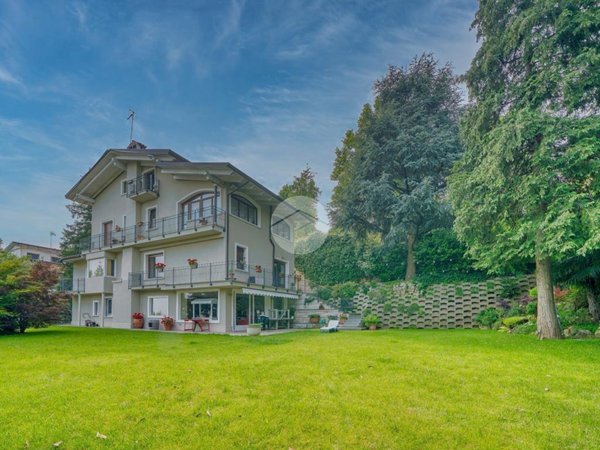 casa indipendente in vendita a Rivoli
