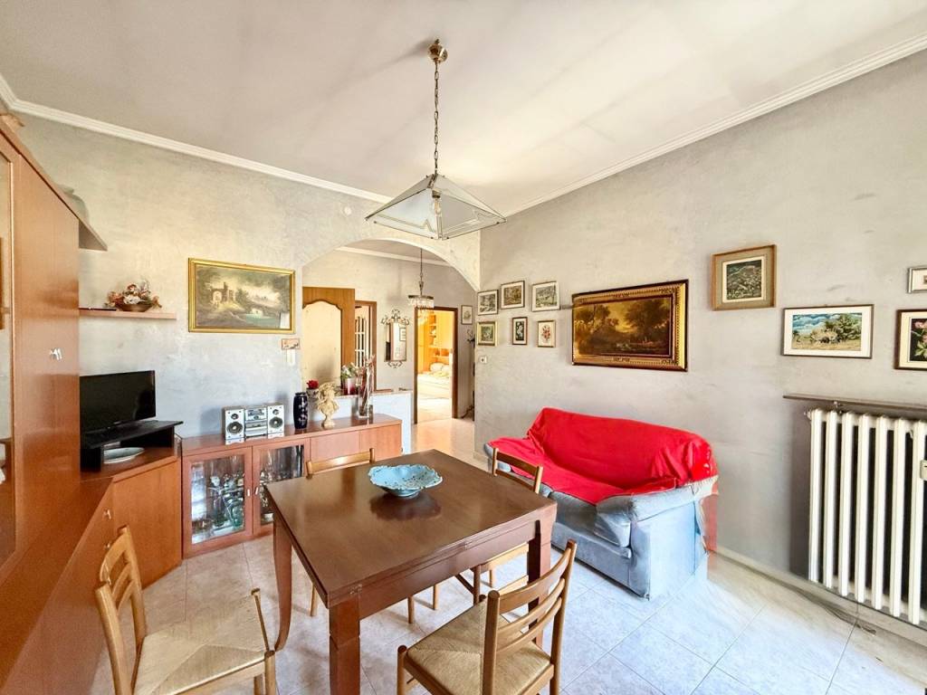 appartamento in vendita a Rivoli in zona Cascine Vica