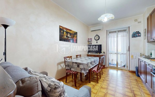 appartamento in vendita a Rivoli in zona Cascine Vica