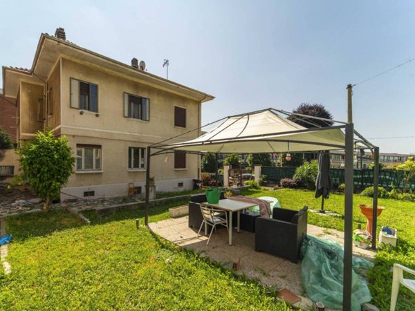 casa indipendente in vendita a Rivoli