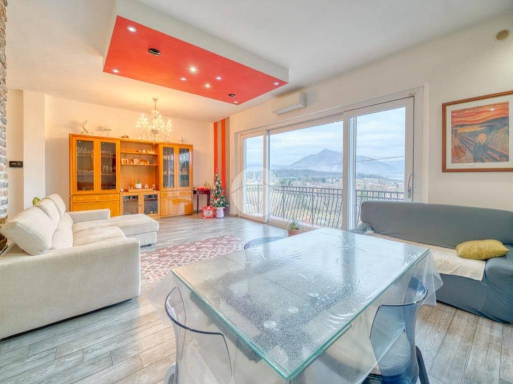 casa indipendente in vendita a Rivoli