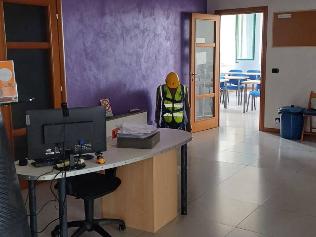 ufficio in vendita a Rivoli