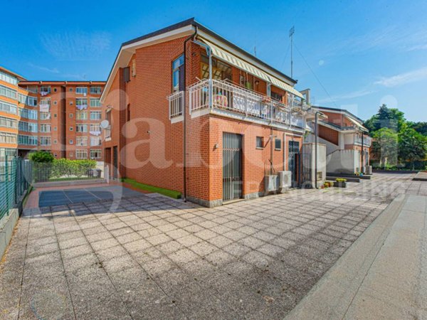 negozio in vendita a Rivoli