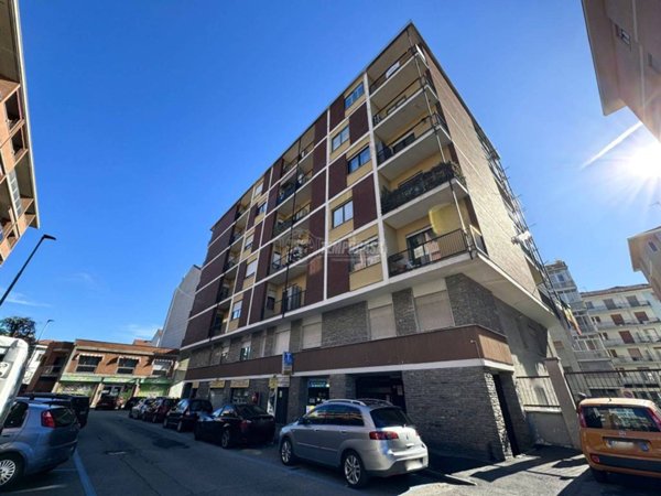 appartamento in vendita a Rivoli in zona Cascine Vica