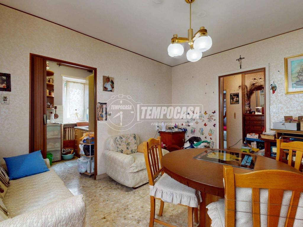 appartamento in vendita a Rivoli in zona Cascine Vica