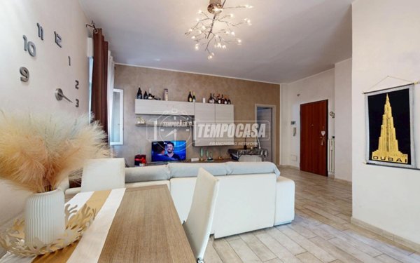 appartamento in vendita a Rivoli in zona Cascine Vica