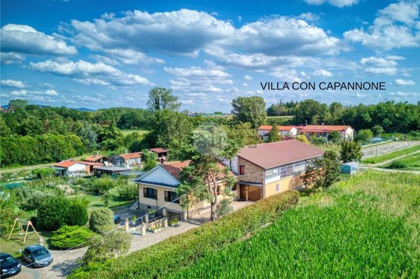 casa indipendente in vendita a Rivoli in zona Bruere