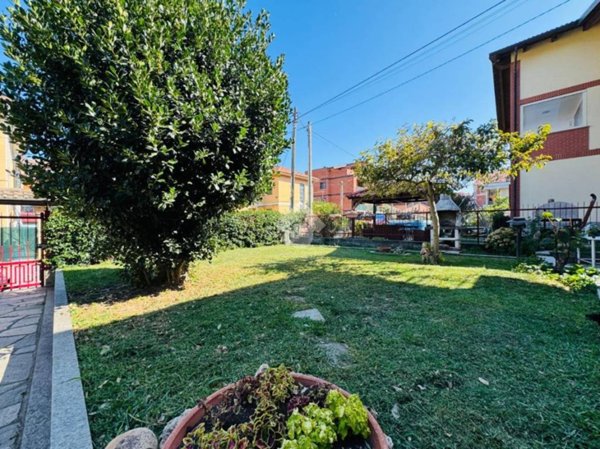casa indipendente in vendita a Rivoli