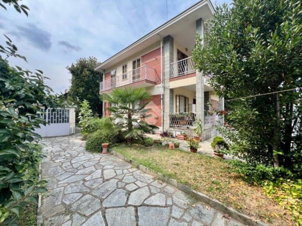 casa indipendente in vendita a Rivoli