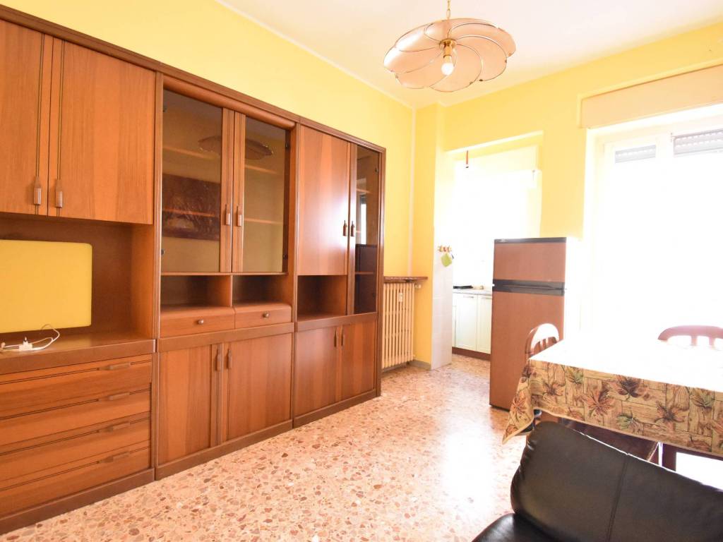 appartamento in vendita a Rivoli in zona Cascine Vica