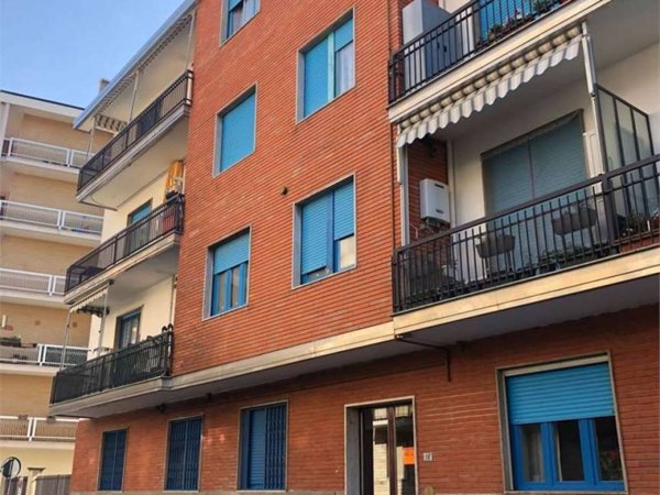 appartamento in vendita a Rivoli in zona Cascine Vica