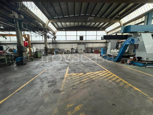 capannone in vendita a Rivoli