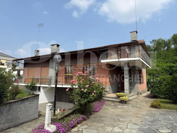 casa indipendente in vendita a Rivoli