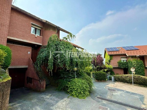 casa indipendente in vendita a Rivoli