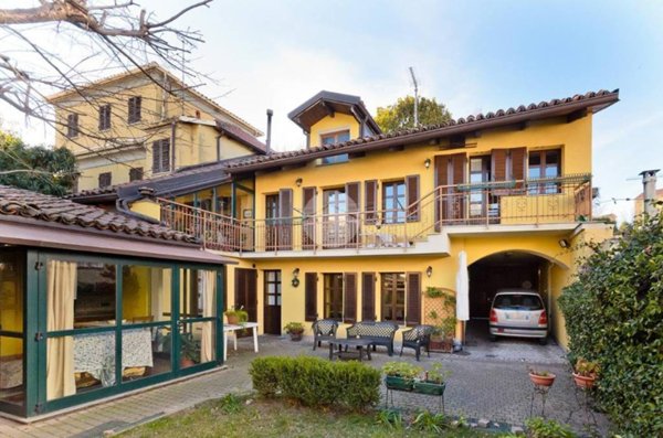 casa indipendente in vendita a Rivoli