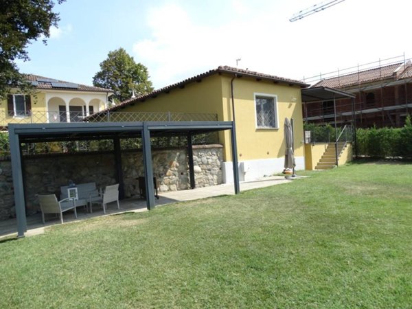 casa indipendente in vendita a Rivoli in zona Bruere