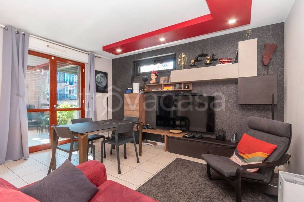 appartamento in vendita a Rivoli in zona Bruere