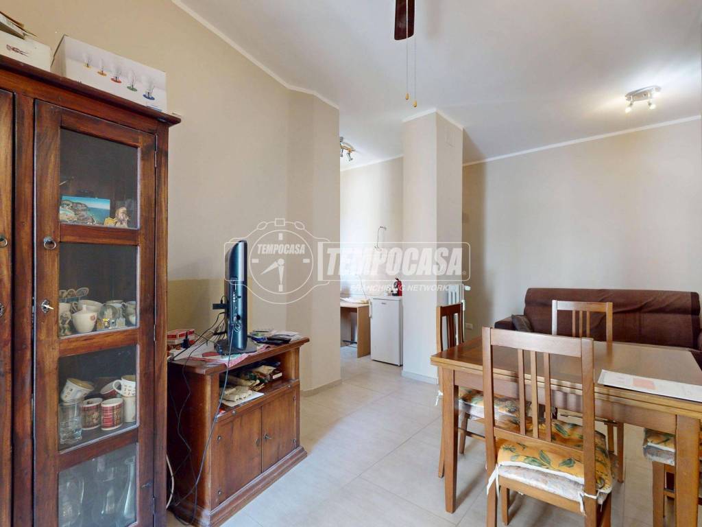 appartamento in vendita a Rivoli in zona Cascine Vica