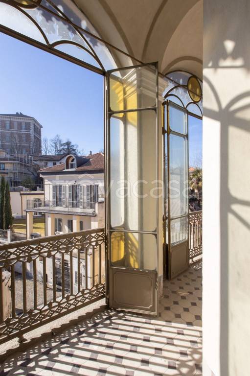 appartamento in vendita a Rivoli in zona Tetti di Rivoli