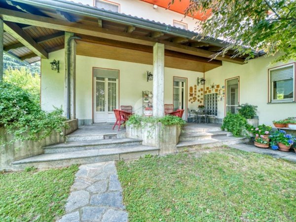 casa indipendente in vendita a Rivoli