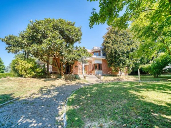 casa indipendente in vendita a Rivoli
