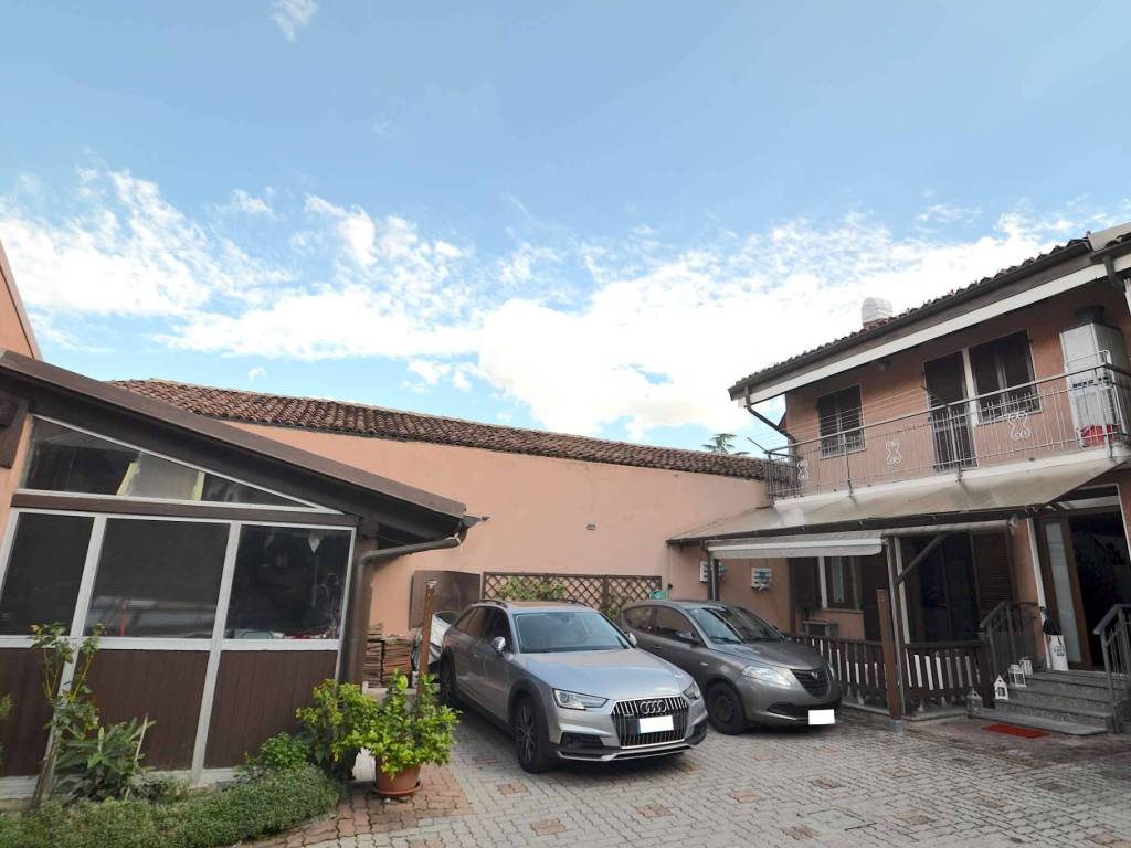 casa indipendente in vendita a Rivoli