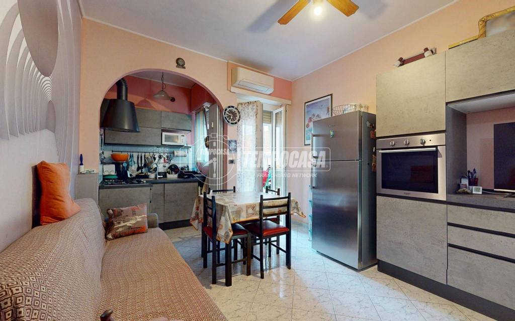 appartamento in vendita a Rivoli in zona Cascine Vica