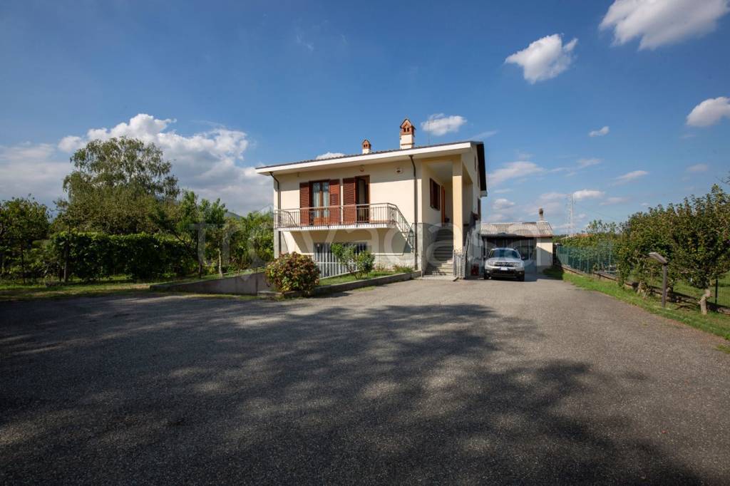 casa indipendente in vendita a Rivoli