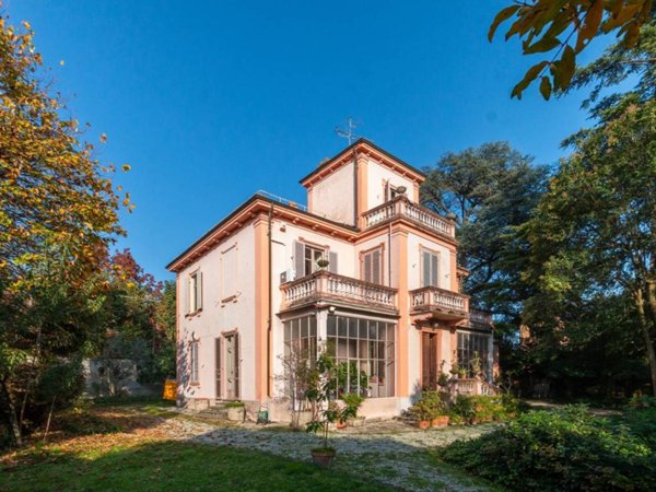 casa indipendente in vendita a Rivoli