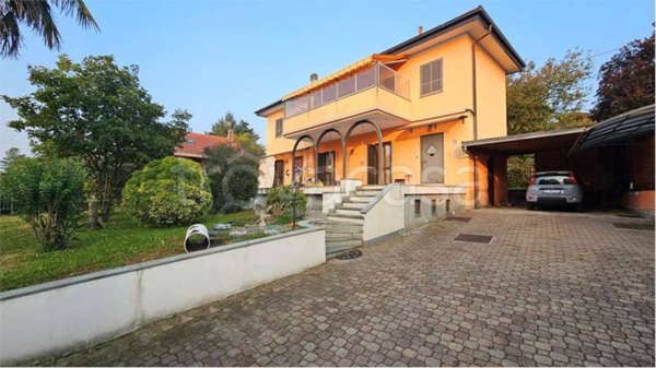 casa indipendente in vendita a Rivoli