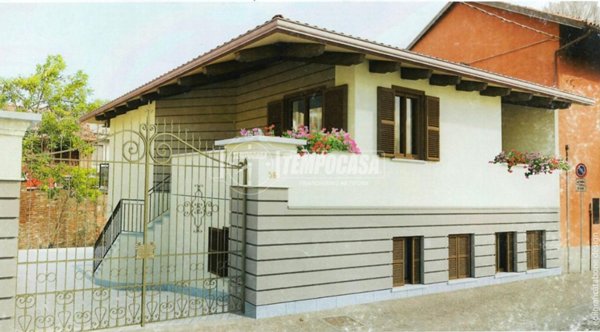 casale in vendita a Rivoli in zona Cascine Vica