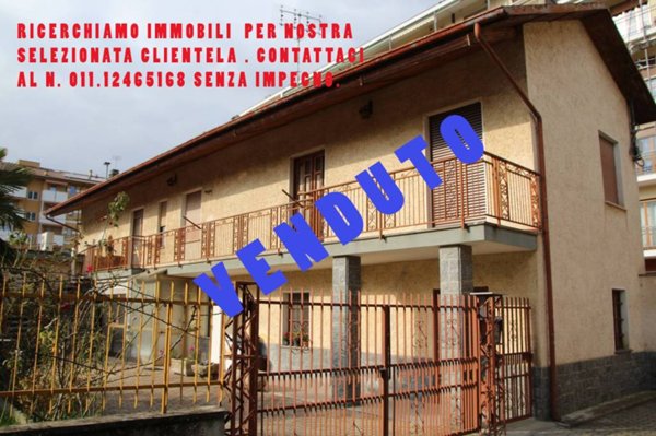 casa indipendente in vendita a Rivoli