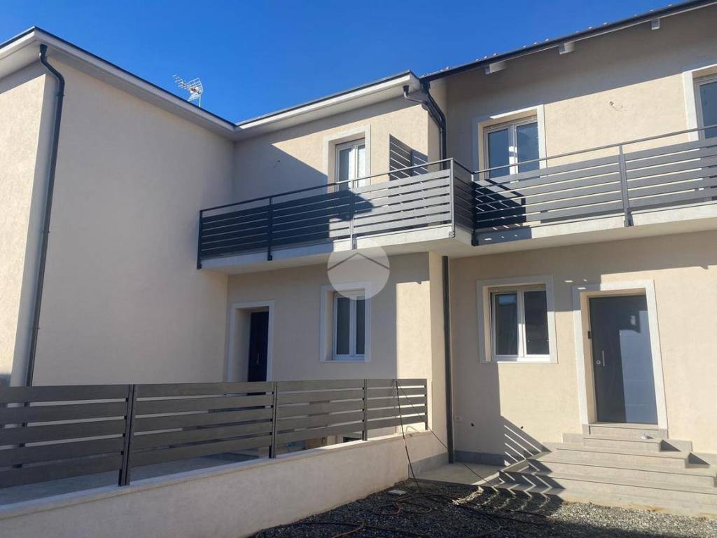 casa indipendente in vendita a Rivoli