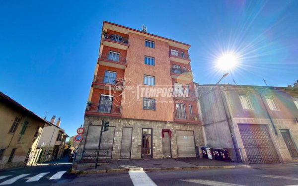 appartamento in vendita a Rivoli in zona Cascine Vica