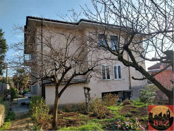casa indipendente in vendita a Rivoli