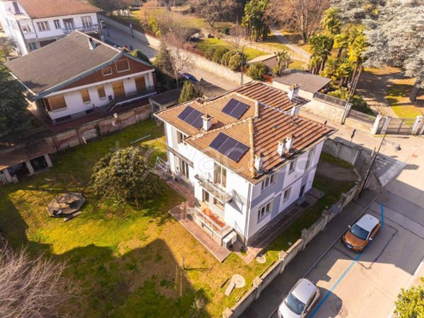 casa indipendente in vendita a Rivoli