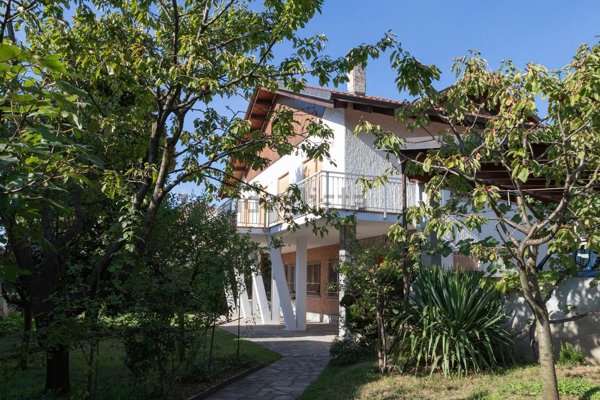 casa indipendente in vendita a Rivoli