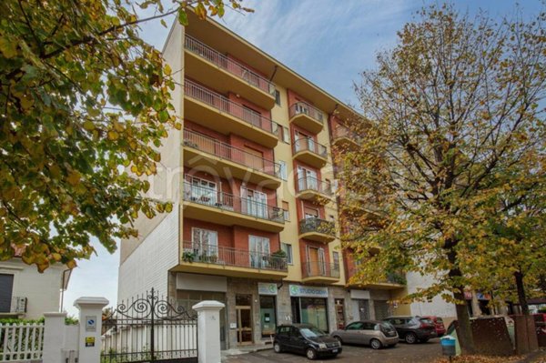 appartamento in vendita a Rivoli in zona Cascine Vica