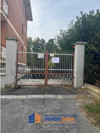 negozio in vendita a Rivoli