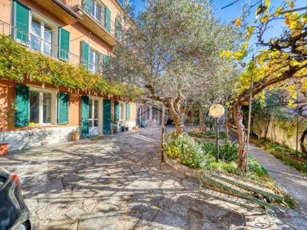 casa indipendente in vendita a Rivoli