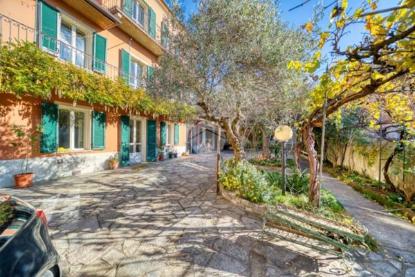 casa indipendente in vendita a Rivoli