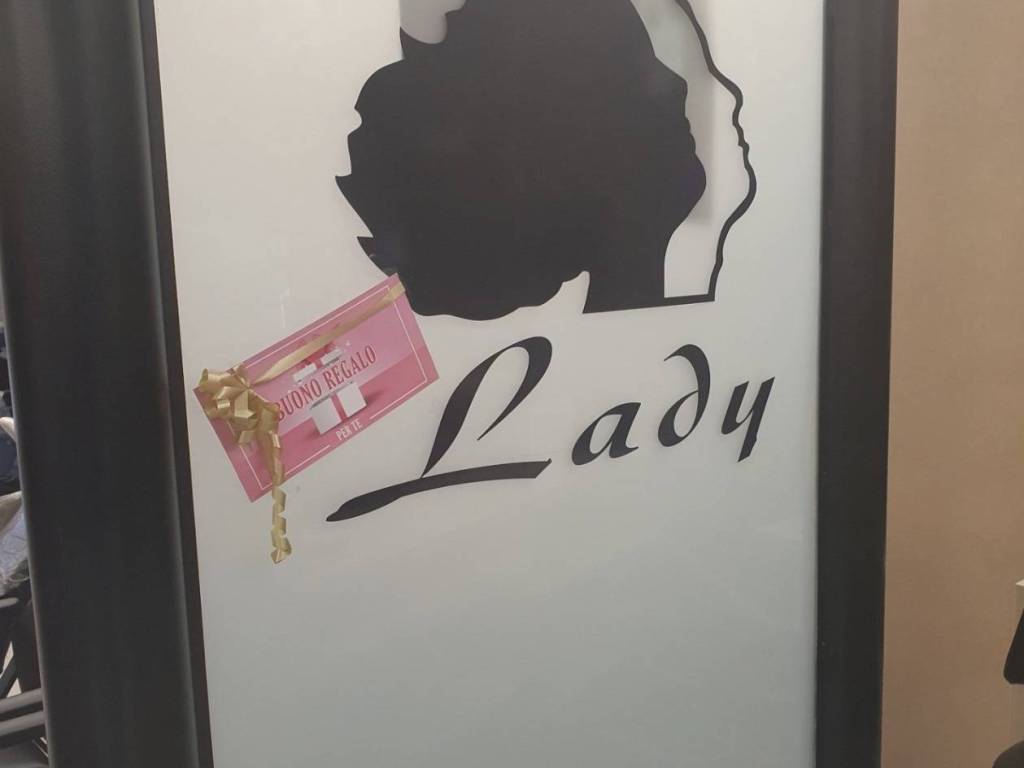 negozio in vendita a Rivoli