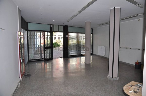 locale commerciale in vendita a Rivoli