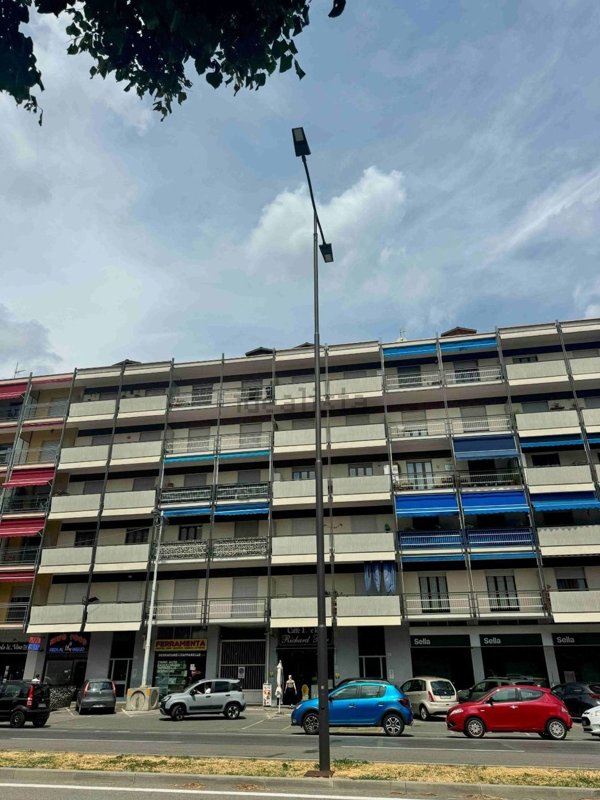 appartamento in vendita a Rivoli in zona Cascine Vica