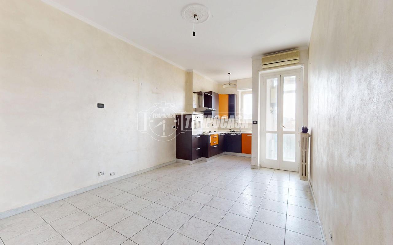 appartamento in vendita a Rivoli in zona Cascine Vica