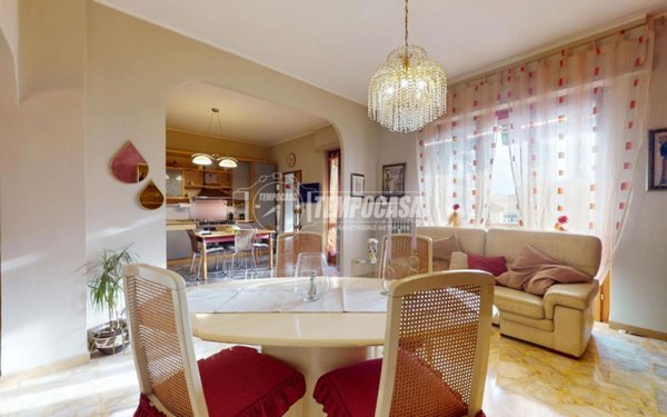 appartamento in vendita a Rivoli in zona Cascine Vica