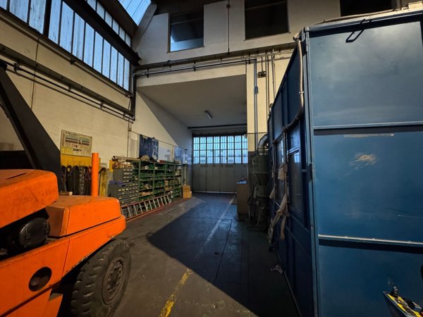 capannone in vendita a Rivoli